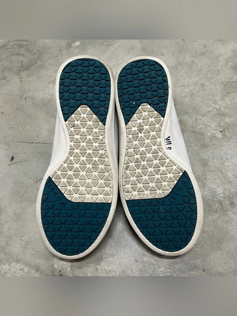 Vessi Weekend Sneaker Womens Size 9 Waterproof Shoes Marble White Mens 8